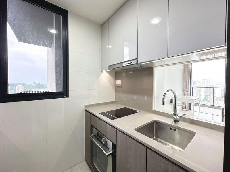 Avenue South Residence, 1 Silat Avenue, Alexandra / Commonwealth, 2 Bedrooms, 732 sqft, Condominium For Sale, by Allan Chen, 500286210 - Kitchen - PropertyGuru.com.sg