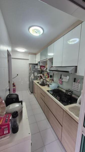 410B Fernvale Road, 410B Fernvale Road, Seletar / Yio Chu Kang, 3 Bedrooms, 1,023 sqft, HDB Flat For Sale, by Jose Loh Zhenhao, 500286223 - Kitchen - PropertyGuru.com.sg