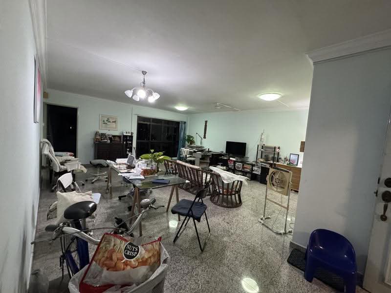 116B Rivervale Drive, 116B Rivervale Drive, Hougang / Punggol / Sengkang, 3 Bedrooms, 1,237 sqft, HDB Flat For Sale, by Peter Toh, 500286231 - Living Room - PropertyGuru.com.sg