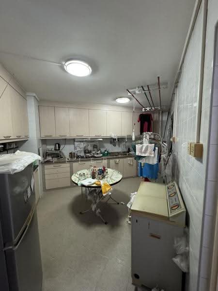 116B Rivervale Drive, 116B Rivervale Drive, Hougang / Punggol / Sengkang, 3 Bedrooms, 1,237 sqft, HDB Flat For Sale, by Peter Toh, 500286231 - Kitchen - PropertyGuru.com.sg