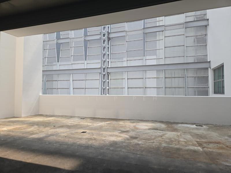 Pioneer Crescent High Tech Manufacturing, High Power Facilities, Boon Lay / Jurong / Tuas, 15,000 sqft, Factory / Workshop (B2) For Rent, by Philip Peh, 500286232 - Exterior - CommercialGuru.com.sg