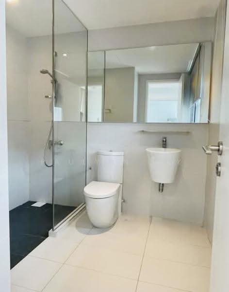 Lotus at Paya Lebar, 11 Paya Lebar Road, Eunos / Geylang / Paya Lebar, 1 Bedroom, 420 sqft, Condominium For Rent, by Paulynn Tay, 500286234 - Bathroom - PropertyGuru.com.sg