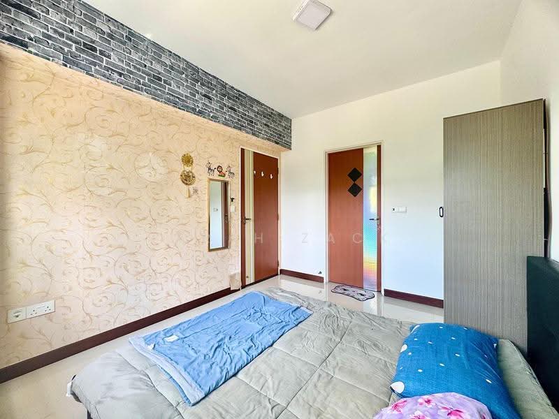 512A Yishun Street 51, 512A Yishun Street 51, Sembawang / Yishun, 2 Bedrooms, 732 sqft, HDB Flat For Sale, by Farah Zack, 500286244 - Bedroom - PropertyGuru.com.sg