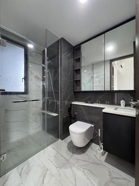 Bartley Vue, 8 Jalan Bunga Rampai, Hougang / Punggol / Sengkang, 2 Bedrooms, 657 sqft, Condominium For Rent, by Jeffrey Koh, 500286260 - Bathroom - PropertyGuru.com.sg
