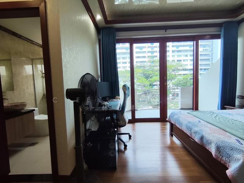 Woodgrove Estate, 8 Ashwood Grove, Admiralty / Woodlands, 6 Bedrooms, 3,000 sqft, Terraced House For Sale, by Chee Sian Lim 林志祥, 500286262 - Bedroom - PropertyGuru.com.sg