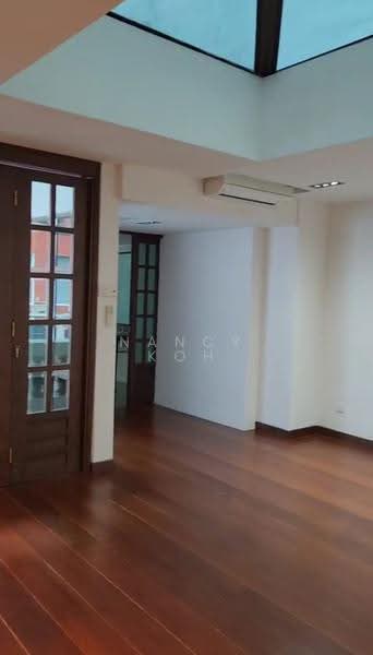 Cairnhill Road, Cairnhill Road, Orchard / River Valley, 4 Bedrooms, 3,150 sqft, Conservation House For Sale, by Nancy Koh, 500286263 - Interior - PropertyGuru.com.sg