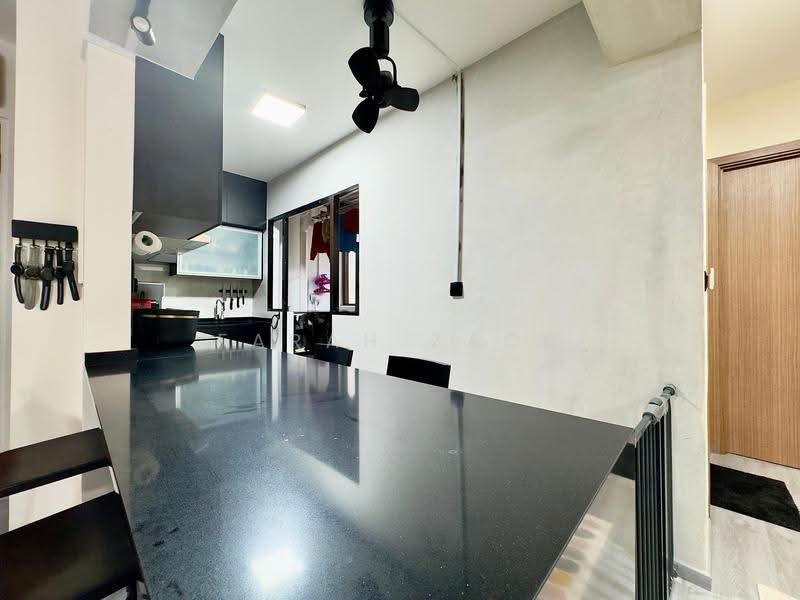 114B Alkaff Crescent, 114B Alkaff Crescent, Balestier / Toa Payoh, 2 Bedrooms, 732 sqft, HDB Flat For Sale, by Farah Zack, 500286268 - Kitchen - PropertyGuru.com.sg