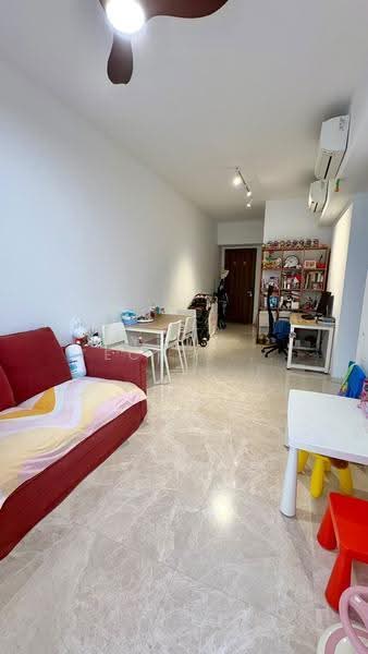 Daintree Residence, 11L Toh Tuck Road, Clementi Park / Upper Bukit Timah, 2 Bedrooms, 776 sqft, Condominium For Sale, by Yeow Teck Beng, 500286283 - Living Room - PropertyGuru.com.sg
