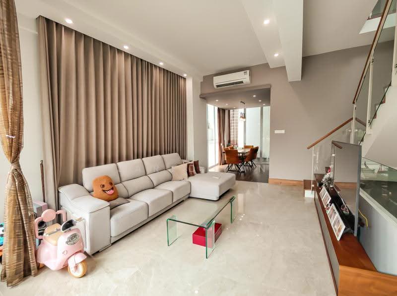 Dalla Vale, 202 Springleaf Avenue, Mandai / Upper Thomson, 5 Bedrooms, 3,229 sqft, Semi-Detached House For Sale, by Jared Yan, 500286286 - Living Room - PropertyGuru.com.sg
