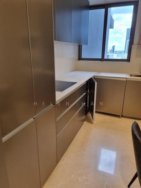 Cairnhill Nine, 15 Cairnhill Road, Orchard / River Valley, 3 Bedrooms, 1,056 sqft, Condominium For Rent, by Helen Han, 500286319 - Kitchen - PropertyGuru.com.sg
