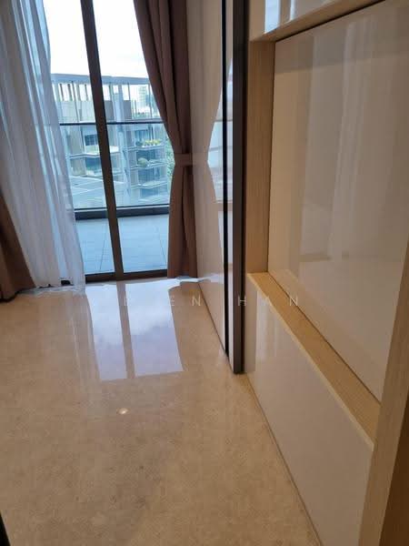 Cairnhill Nine, 15 Cairnhill Road, Orchard / River Valley, 3 Bedrooms, 1,056 sqft, Condominium For Rent, by Helen Han, 500286319 - Study room - PropertyGuru.com.sg