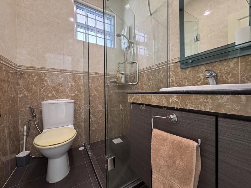 **Landed7772@ 2-storey corner terrace at kim sia, Jalan Lada Puteh / Jalan Elok, Orchard / River Valley, 4 Bedrooms, 2,200 sqft, Corner Terrace For Sale, by Sharon Kim Chan, 500286332 - PropertyGuru.com.sg