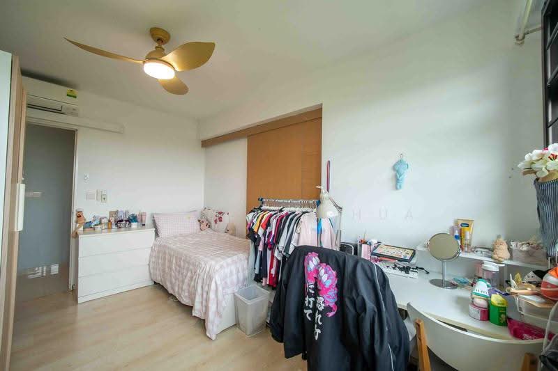 550B Segar Road, 550B Segar Road, Dairy Farm / Bukit Panjang / Choa Chu Kang, 3 Bedrooms, 1,216 sqft, HDB Flat For Sale, by Kenneth Chua, 500286349 - Bedroom - PropertyGuru.com.sg