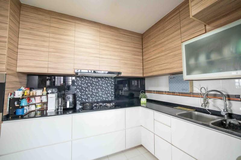 550B Segar Road, 550B Segar Road, Dairy Farm / Bukit Panjang / Choa Chu Kang, 3 Bedrooms, 1,216 sqft, HDB Flat For Sale, by Kenneth Chua, 500286349 - Kitchen - PropertyGuru.com.sg