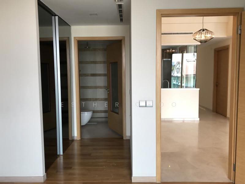 Shelford Suites, 16B Shelford Road, Newton / Novena, 3 Bedrooms, 1,270 sqft, Apartment For Sale, by Esther Choo, 500286355 - Bathroom - PropertyGuru.com.sg