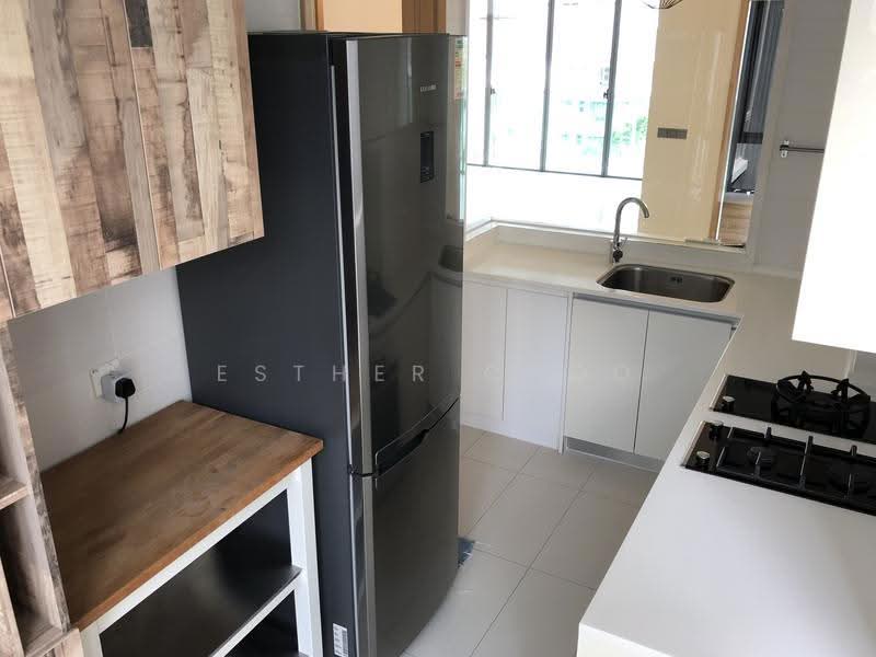 Shelford Suites, 16B Shelford Road, Newton / Novena, 3 Bedrooms, 1,270 sqft, Apartment For Sale, by Esther Choo, 500286355 - Kitchen - PropertyGuru.com.sg