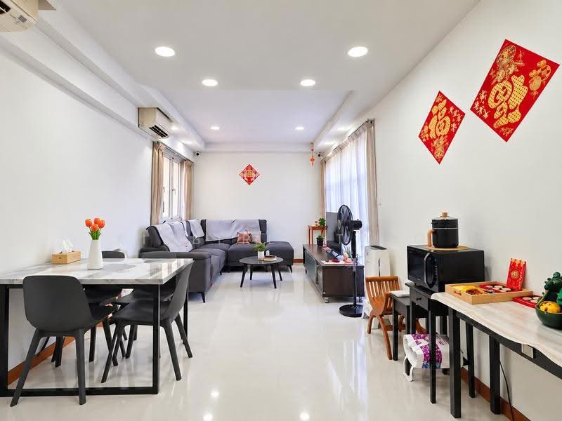 Savannah Condopark, 31 Simei Rise, Pasir Ris / Tampines, 2 Bedrooms, 1,023 sqft, Condominium For Sale, by Kimberly Tang, 500286358 - Living Room - PropertyGuru.com.sg