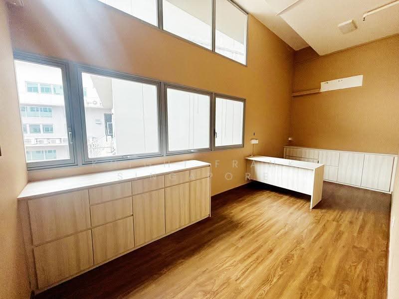 Proxima @ Gambas, 50 Gambas Crescent, Sembawang / Yishun, 1,776 sqft, Light Industrial (B1) For Sale, by LORRAINE CHEW LUO LIN, 500286359 - Interior - CommercialGuru.com.sg