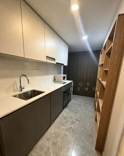 The M, 30 Middle Road, Beach Road / Bugis / Rochor, 2 Bedrooms, 667 sqft, Condominium For Rent, by Kelly Kok Seow Cheng, 500286384 - Kitchen - PropertyGuru.com.sg