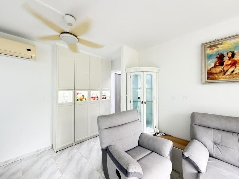 159 Tampines Street 12, 159 Tampines Street 12, Pasir Ris / Tampines, 3 Bedrooms, 979 sqft, HDB Flat For Sale, by Lucas Ong Ming Hong, 500286403 - Living Room - PropertyGuru.com.sg
