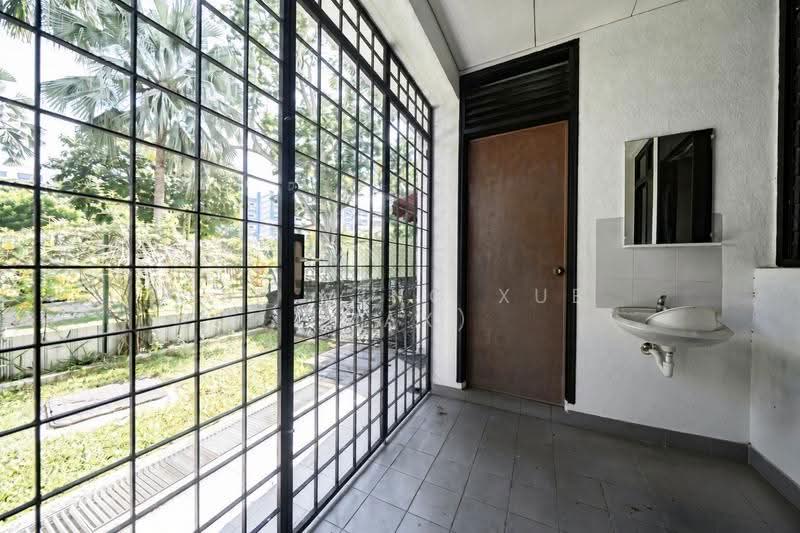 ★ GIANT ★ D14 Inter-Terrace Walk to Tanah Merah MRT For Rent, Tanah Merah Kechil Avenue, Upper Changi Road, Jalan Simpang Bedok, Eunos / Geylang / Paya Lebar, 4 Bedrooms, 2,180 sqft, Terraced House For Rent, by Lee Ming Xue (Max), 500286404 - Interior - PropertyGuru.com.sg