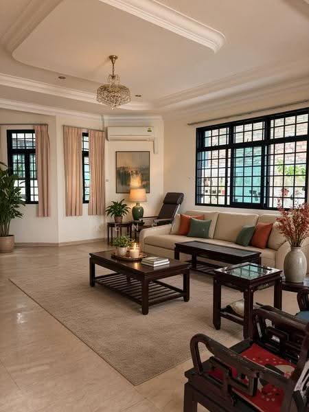 Freehold Paya Lebar Crescent 3 Storey Semi-D for Sale, Paya Lebar Crescent, Hougang / Punggol / Sengkang, 6 Bedrooms, 5,600 sqft, Semi-Detached House For Sale, by Kensy ., 500286418 - Living Room - PropertyGuru.com.sg