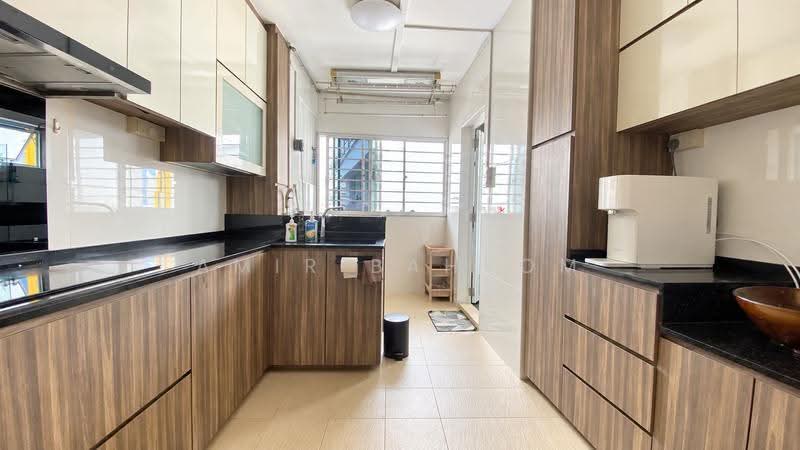 101 Bedok Reservoir Road, 101 Bedok Reservoir Road, Bedok / Upper East Coast, 3 Bedrooms, 1,323 sqft, HDB Flat For Sale, by Amir Bahrom, 500286419 - Kitchen - PropertyGuru.com.sg