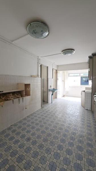1 Lorong Lew Lian, 1 Lorong Lew Lian, Hougang / Punggol / Sengkang, 2 Bedrooms, 786 sqft, HDB Flat For Sale, by Mandhy Lee 李艾蓮, 500286442 - Kitchen - PropertyGuru.com.sg