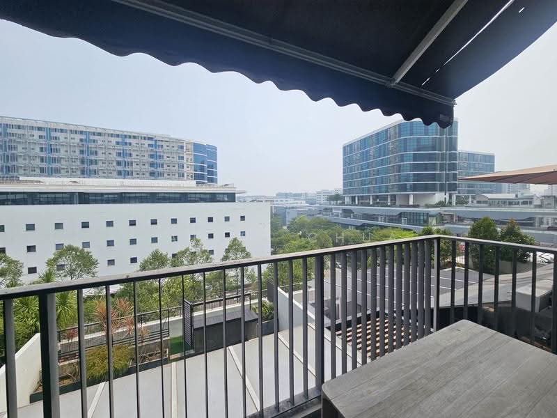 UB. One, 81 Ubi Avenue 4, Eunos / Geylang / Paya Lebar, 1,044 sqft, Light Industrial (B1) For Sale, by Daniel Chua, 500286451 - Balcony - CommercialGuru.com.sg