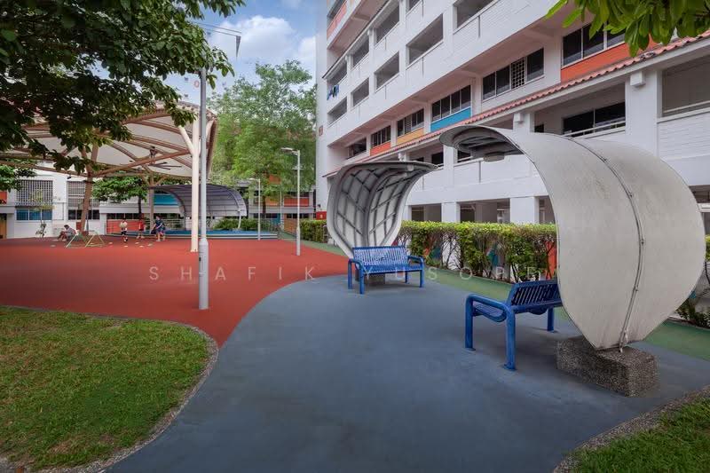 721 Jurong West Avenue 5, 721 Jurong West Avenue 5, Boon Lay / Jurong / Tuas, 3 Bedrooms, 1,302 sqft, HDB Flat For Sale, by Shafik Yusope, 500286458 - Exterior - PropertyGuru.com.sg
