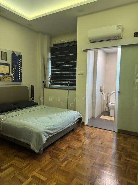 Casuarina Cove, 120 Tanjong Rhu Road, East Coast / Marine Parade, 2 Bedrooms, 1,184 sqft, Condominium For Sale, by Constance Ng, 500286460 - Bedroom - PropertyGuru.com.sg
