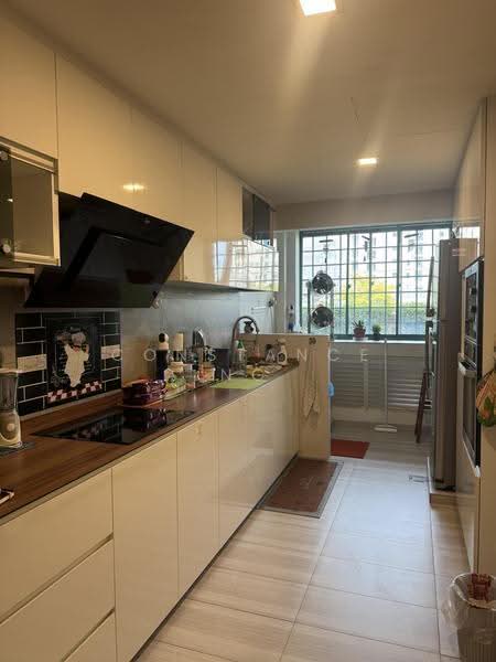 Casuarina Cove, 120 Tanjong Rhu Road, East Coast / Marine Parade, 2 Bedrooms, 1,184 sqft, Condominium For Sale, by Constance Ng, 500286460 - Kitchen - PropertyGuru.com.sg