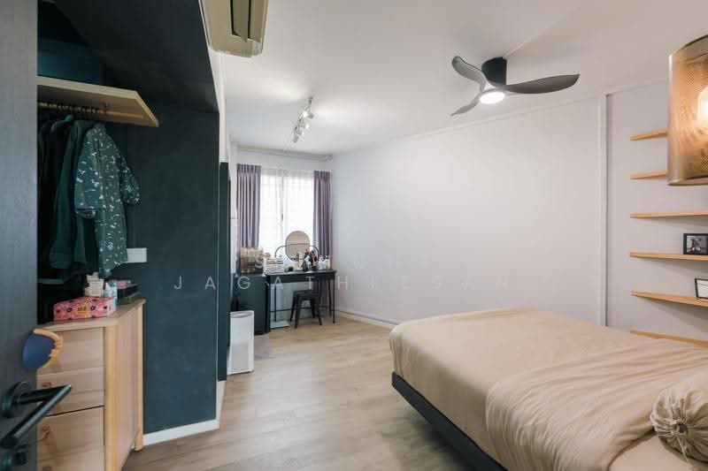 458 Hougang Avenue 10, 458 Hougang Avenue 10, Hougang / Punggol / Sengkang, 3 Bedrooms, 1,152 sqft, HDB Flat For Sale, by Sanche Jagatheesan, 500286487 - Master Bedroom - PropertyGuru.com.sg