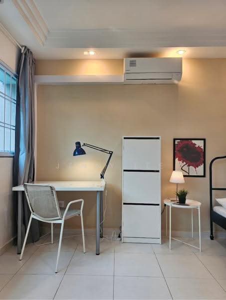 Lakeview Estate, 97A Upper Thomson Road, Ang Mo Kio / Bishan / Thomson, 1 Bedroom, 150 sqft, Apartment For Rent, by Jenny Lee, 500286502 - PropertyGuru.com.sg