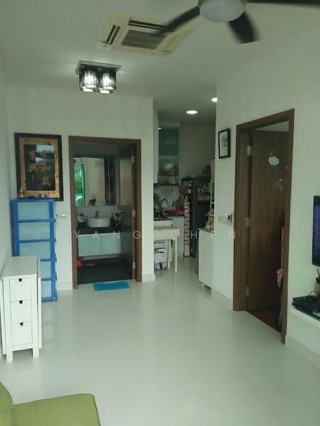 Parc Rosewood, 99 Rosewood Drive, Admiralty / Woodlands, 1 Bedroom, 431 sqft, Condominium For Sale, by Yang Chen, 500286511 - Living Room - PropertyGuru.com.sg