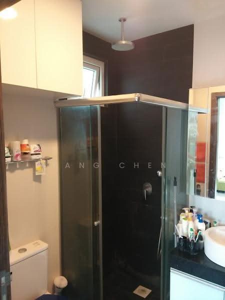 Parc Rosewood, 99 Rosewood Drive, Admiralty / Woodlands, 1 Bedroom, 431 sqft, Condominium For Sale, by Yang Chen, 500286511 - Bathroom - PropertyGuru.com.sg