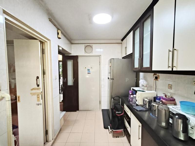 173A Punggol Field, 173A Punggol Field, Hougang / Punggol / Sengkang, 3 Bedrooms, 915 sqft, HDB Flat For Sale, by JESLYN LIM, 500286515 - Kitchen - PropertyGuru.com.sg