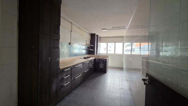 511 Bukit Batok Street 52, 511 Bukit Batok Street 52, Dairy Farm / Bukit Panjang / Choa Chu Kang, 3 Bedrooms, 1,313 sqft, HDB Flat For Sale, by Tan Tien An (陈天安), 500286517 - Kitchen - PropertyGuru.com.sg