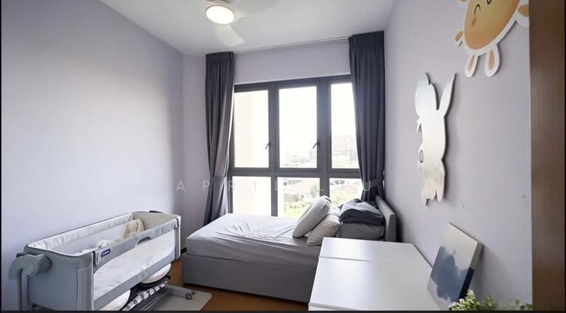 Kovan Regency, 38 Kovan Rise, Hougang / Punggol / Sengkang, Room Rental, 150 sqft, Condominium For Rent, by April Liu, 500286520 - Big room - PropertyGuru.com.sg