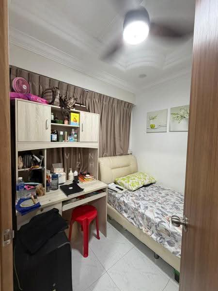 652 Woodlands Ring Road, 652 Woodlands Ring Road, Admiralty / Woodlands, 5 Bedrooms, 1,550 sqft, HDB Flat For Sale, by Vincent Zhang, 500286524 - Bedroom - PropertyGuru.com.sg