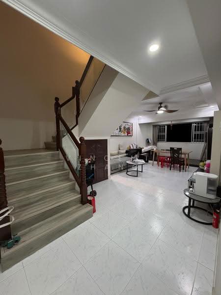 652 Woodlands Ring Road, 652 Woodlands Ring Road, Admiralty / Woodlands, 5 Bedrooms, 1,550 sqft, HDB Flat For Sale, by Vincent Zhang, 500286524 - Living Room - PropertyGuru.com.sg