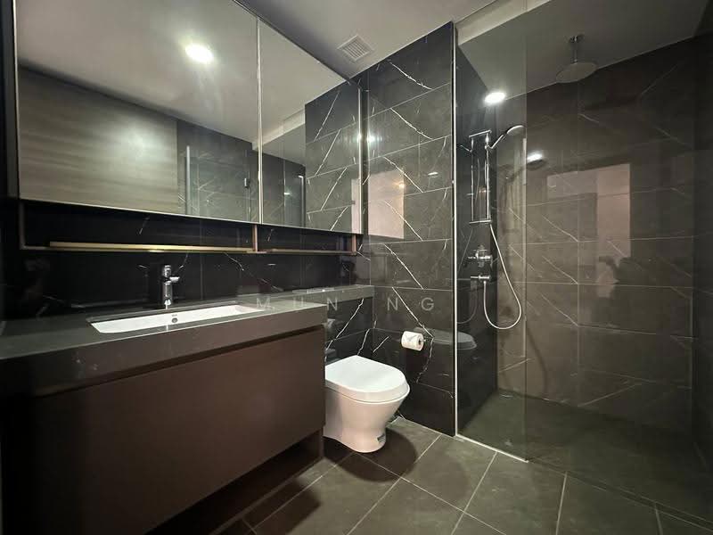 The Florence Residences, 99 Hougang Avenue 2, Hougang / Punggol / Sengkang, 1 Bedroom, 474 sqft, Condominium For Sale, by Mun Ng, 500286535 - Bathroom - PropertyGuru.com.sg