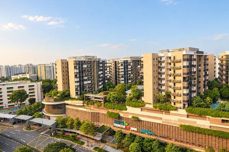 Esparina Residences, 113 Compassvale Bow, Hougang / Punggol / Sengkang, 2 Bedrooms, 829 sqft, Condominium For Sale, by Sharmiyla Ry, 500286537 - Exterior - PropertyGuru.com.sg