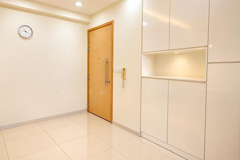 Esparina Residences, 113 Compassvale Bow, Hougang / Punggol / Sengkang, 2 Bedrooms, 829 sqft, Condominium For Sale, by Sharmiyla Ry, 500286537 - Entrance - PropertyGuru.com.sg