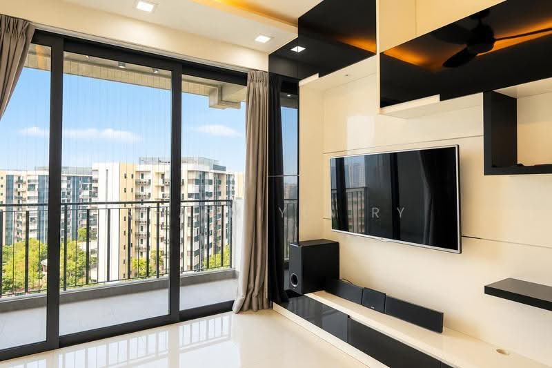 Esparina Residences, 113 Compassvale Bow, Hougang / Punggol / Sengkang, 2 Bedrooms, 829 sqft, Condominium For Sale, by Sharmiyla Ry, 500286537 - Living Room - PropertyGuru.com.sg