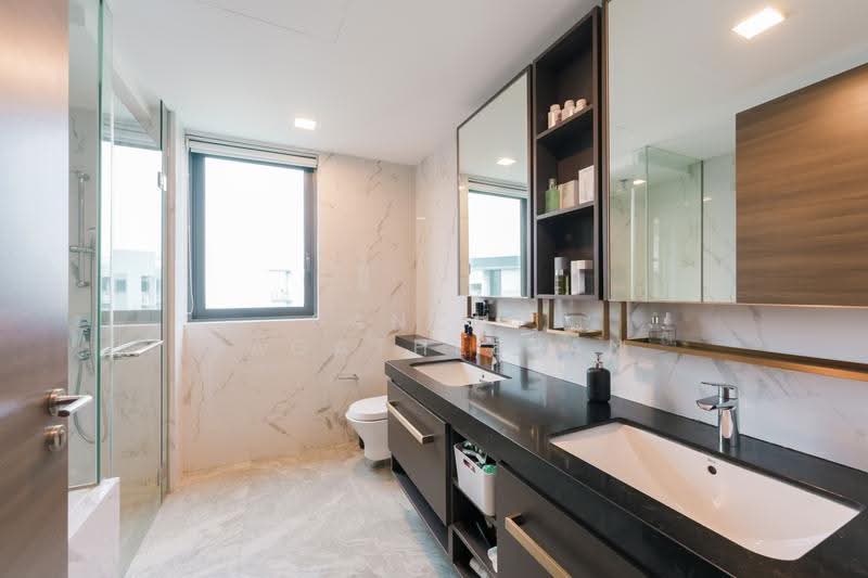 The Florence Residences, 85 Hougang Avenue 2, Hougang / Punggol / Sengkang, 5 Bedrooms, 1,916 sqft, Condominium For Sale, by Sanche Jagatheesan, 500286545 - Bathroom - PropertyGuru.com.sg