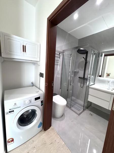 Parc Elegance, 13 Telok Kurau Road, East Coast / Marine Parade, 2 Bedrooms, 549 sqft, Condominium For Rent, by Carol Chen, 500286549 - Bathroom - PropertyGuru.com.sg