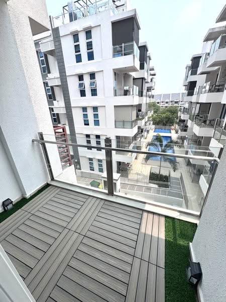 Parc Elegance, 13 Telok Kurau Road, East Coast / Marine Parade, 2 Bedrooms, 549 sqft, Condominium For Rent, by Carol Chen, 500286549 - Balcony - PropertyGuru.com.sg