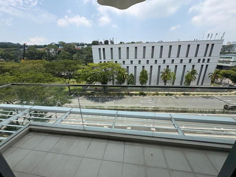 The Linear, 880 Upper Bukit Timah Road, Dairy Farm / Bukit Panjang / Choa Chu Kang, 3 Bedrooms, 1,593 sqft, Apartment For Rent, by Michelle Tan, 500286571 - Balcony - PropertyGuru.com.sg