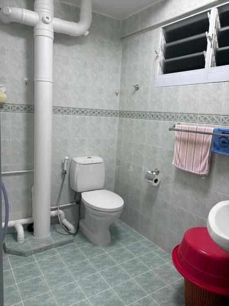 15 Joo Seng Road, 15 Joo Seng Road, Macpherson / Potong Pasir, 3 Bedrooms, 1,141 sqft, HDB Flat For Sale, by BK Tan, 500286577 - Bathroom - PropertyGuru.com.sg